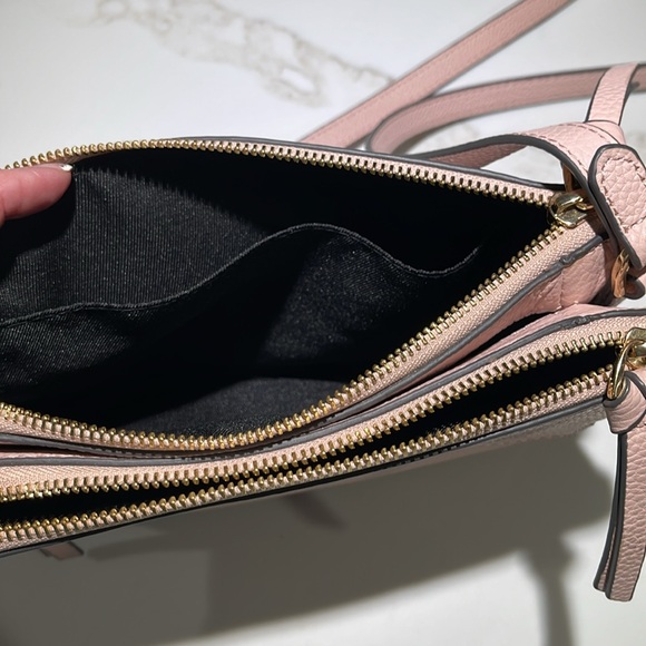 Leather VINCE CAMUTO Crossbody bag, cameo rose - Picture 7 of 11